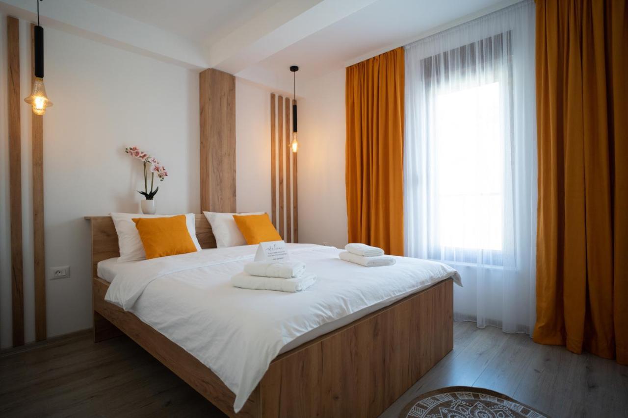 Apartments And Rooms Smile 莫斯塔尔 外观 照片